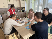 Коррекционное занятие «Пришивание пуговиц разнообразными методами»