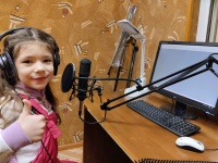 Новогодние поздравления для своих родителей и всех жителей города от ребят