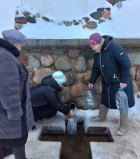 «Крещение пришло – святую воду принесло»                                           