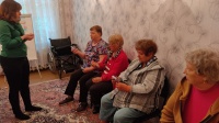 Очередное занятие в «Школе для родственников по уходу за пожилыми людьми»